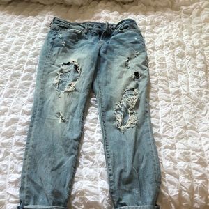 Tommy Hilfiger distressed boyfriend jeans